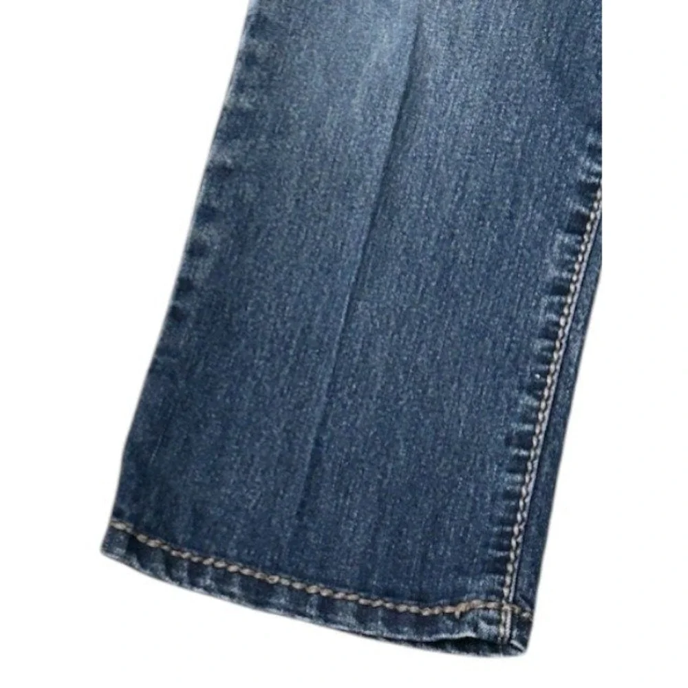 Nine West Cropped Jeans Womens Sz 8/29 Blue Denim Embroidered Sequin Back Pocket